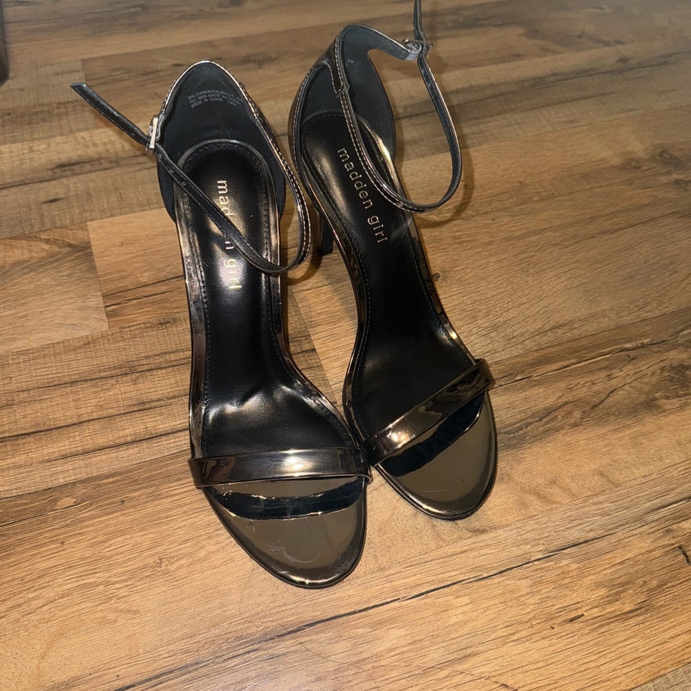Madden Girl Glossy Black Heels